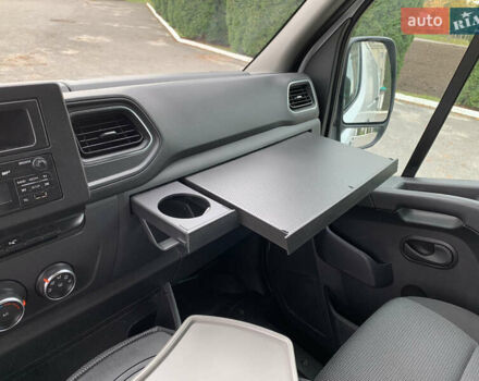 Белый Рено Мастер, объемом двигателя 2.3 л и пробегом 242 тыс. км за 16800 $, фото 42 на Automoto.ua