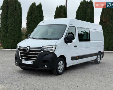 Белый Рено Мастер, объемом двигателя 2.3 л и пробегом 138 тыс. км за 25800 $, фото 1 на Automoto.ua