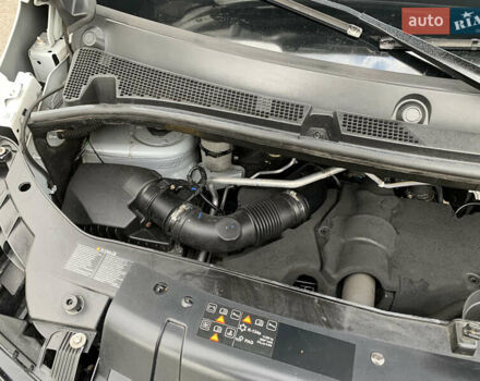 Белый Рено Мастер, объемом двигателя 2.3 л и пробегом 242 тыс. км за 16800 $, фото 50 на Automoto.ua