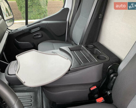 Рено Мастєр 2022 у Дубно на Automoto.ua Білий Рено Мастєр, об'ємом двигуна 2.3 л та пробігом 245 тис. км за 20000 $, фото 27 на Automoto.ua