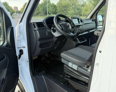Белый Рено Мастер, объемом двигателя 2.3 л и пробегом 172 тыс. км за 23999 $, фото 40 на Automoto.ua