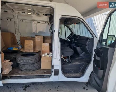 Белый Рено Мастер, объемом двигателя 2.3 л и пробегом 115 тыс. км за 23750 $, фото 10 на Automoto.ua