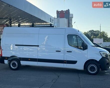 Белый Рено Мастер, объемом двигателя 2.3 л и пробегом 163 тыс. км за 22300 $, фото 5 на Automoto.ua