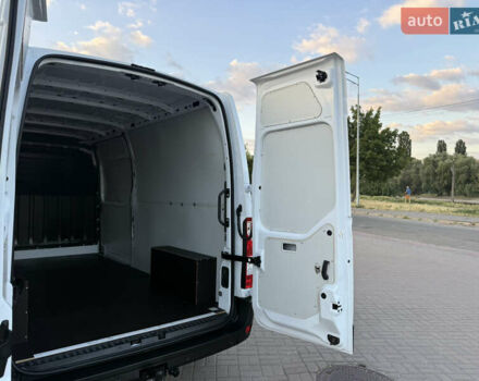 Белый Рено Мастер, объемом двигателя 2.3 л и пробегом 172 тыс. км за 23999 $, фото 89 на Automoto.ua