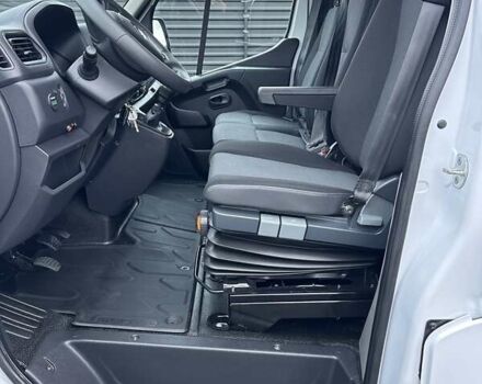 Білий Рено Мастєр, об'ємом двигуна 2.3 л та пробігом 235 тис. км за 21600 $, фото 47 на Automoto.ua