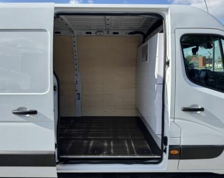 Белый Рено Мастер, объемом двигателя 2.2 л и пробегом 149 тыс. км за 23200 $, фото 22 на Automoto.ua