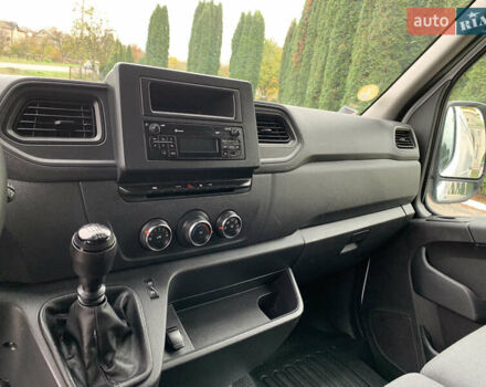 Рено Мастєр 2022 у Дубно на Automoto.ua Білий Рено Мастєр, об'ємом двигуна 2.3 л та пробігом 245 тис. км за 20000 $, фото 28 на Automoto.ua