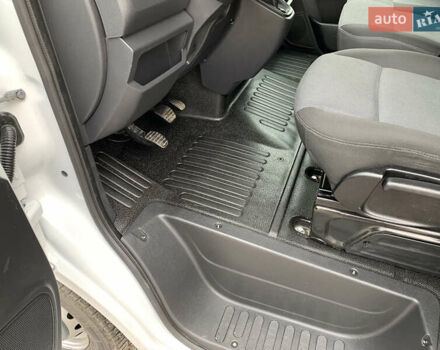 Рено Мастєр 2022 у Дубно на Automoto.ua Білий Рено Мастєр, об'ємом двигуна 2.3 л та пробігом 245 тис. км за 20000 $, фото 31 на Automoto.ua