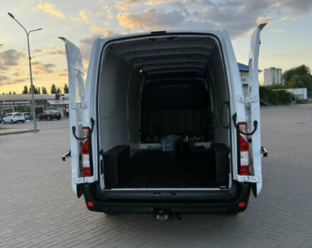 Белый Рено Мастер, объемом двигателя 2.3 л и пробегом 172 тыс. км за 23999 $, фото 92 на Automoto.ua