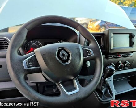 Белый Рено Мастер, объемом двигателя 2.3 л и пробегом 147 тыс. км за 21500 $, фото 3 на Automoto.ua