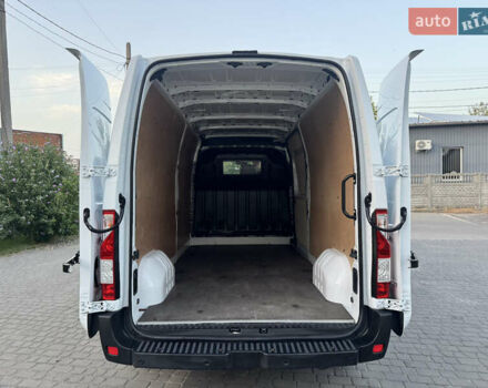 Белый Рено Мастер, объемом двигателя 2.3 л и пробегом 218 тыс. км за 18900 $, фото 31 на Automoto.ua
