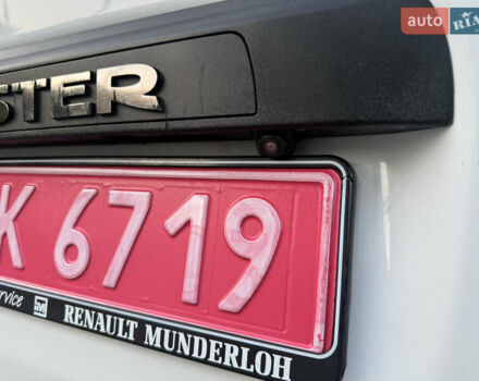 Белый Рено Мастер, объемом двигателя 2.3 л и пробегом 218 тыс. км за 18900 $, фото 11 на Automoto.ua