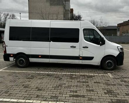 Белый Рено Мастер, объемом двигателя 2.3 л и пробегом 184 тыс. км за 25000 $, фото 2 на Automoto.ua