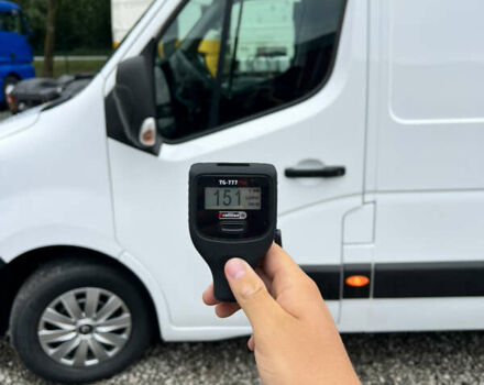 Белый Рено Мастер, объемом двигателя 2.3 л и пробегом 215 тыс. км за 23500 $, фото 15 на Automoto.ua