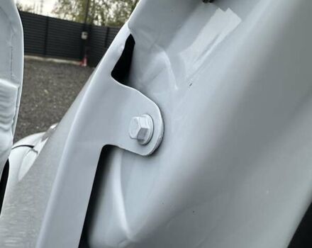 Білий Рено Мастєр, об'ємом двигуна 2.3 л та пробігом 235 тис. км за 21600 $, фото 37 на Automoto.ua