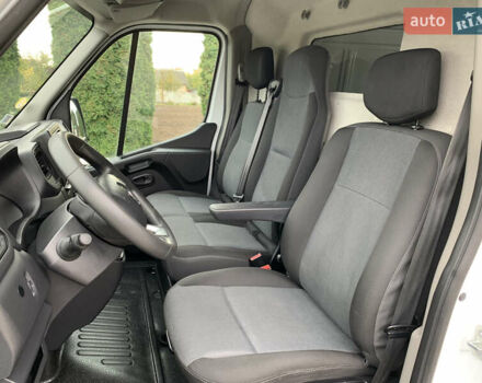 Рено Мастєр 2022 у Дубно на Automoto.ua Білий Рено Мастєр, об'ємом двигуна 2.3 л та пробігом 245 тис. км за 20000 $, фото 23 на Automoto.ua