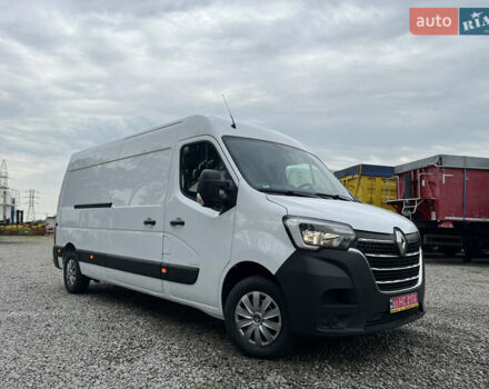 Белый Рено Мастер, объемом двигателя 2.3 л и пробегом 215 тыс. км за 23500 $, фото 3 на Automoto.ua
