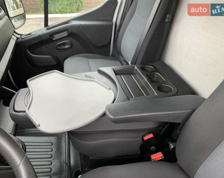 Рено Мастєр 2022 у Дубно на Automoto.ua Білий Рено Мастєр, об'ємом двигуна 2.3 л та пробігом 245 тис. км за 20000 $, фото 25 на Automoto.ua