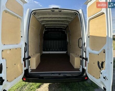 Белый Рено Мастер, объемом двигателя 2.3 л и пробегом 159 тыс. км за 22499 $, фото 18 на Automoto.ua