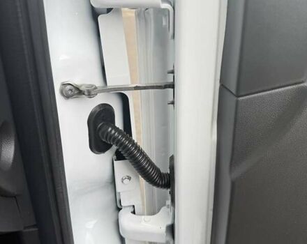 Рено Мастер 2022 в Луцке на Automoto.ua Белый Рено Мастер, объемом двигателя 2.3 л и пробегом 143 тыс. км за 25900 $, фото 34 на Automoto.ua