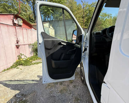 Белый Рено Мастер, объемом двигателя 2.3 л и пробегом 105 тыс. км за 25300 $, фото 57 на Automoto.ua