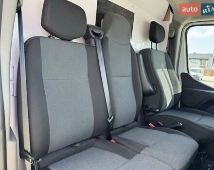 Белый Рено Мастер, объемом двигателя 2.3 л и пробегом 150 тыс. км за 24500 $, фото 26 на Automoto.ua