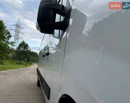 Белый Рено Мастер, объемом двигателя 2.3 л и пробегом 220 тыс. км за 21999 $, фото 84 на Automoto.ua