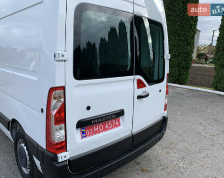 Рено Мастєр 2022 у Дубно на Automoto.ua Білий Рено Мастєр, об'ємом двигуна 2.3 л та пробігом 245 тис. км за 20000 $, фото 10 на Automoto.ua