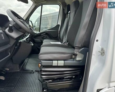 Белый Рено Мастер, объемом двигателя 2.3 л и пробегом 175 тыс. км за 21400 $, фото 30 на Automoto.ua