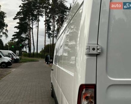 Белый Рено Мастер, объемом двигателя 2.3 л и пробегом 208 тыс. км за 19999 $, фото 21 на Automoto.ua