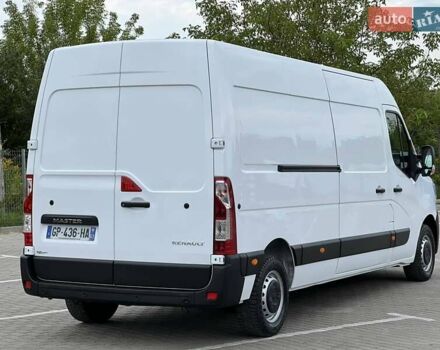 Белый Рено Мастер, объемом двигателя 2.3 л и пробегом 194 тыс. км за 21900 $, фото 4 на Automoto.ua
