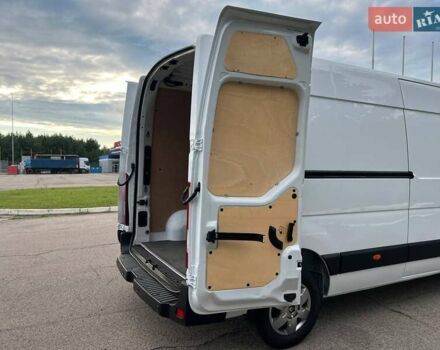 Белый Рено Мастер, объемом двигателя 2.3 л и пробегом 220 тыс. км за 21999 $, фото 45 на Automoto.ua