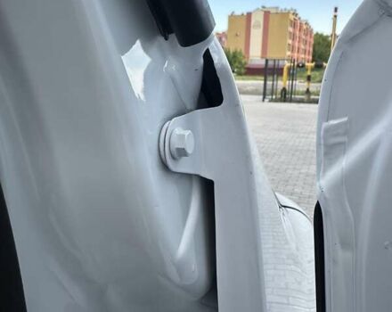 Білий Рено Мастєр, об'ємом двигуна 2.3 л та пробігом 194 тис. км за 19999 $, фото 47 на Automoto.ua