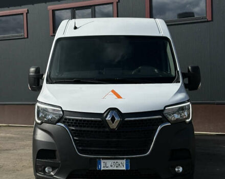 Белый Рено Мастер, объемом двигателя 2.3 л и пробегом 137 тыс. км за 22400 $, фото 1 на Automoto.ua