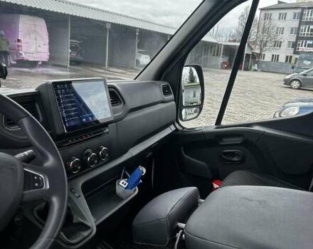 Белый Рено Мастер, объемом двигателя 2.3 л и пробегом 184 тыс. км за 25000 $, фото 10 на Automoto.ua