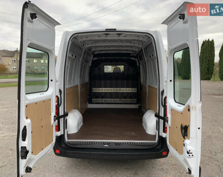 Рено Мастєр 2022 у Дубно на Automoto.ua Білий Рено Мастєр, об'ємом двигуна 2.3 л та пробігом 245 тис. км за 20000 $, фото 42 на Automoto.ua