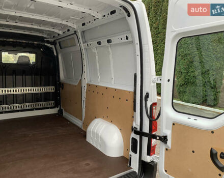 Рено Мастєр 2022 у Дубно на Automoto.ua Білий Рено Мастєр, об'ємом двигуна 2.3 л та пробігом 245 тис. км за 20000 $, фото 43 на Automoto.ua