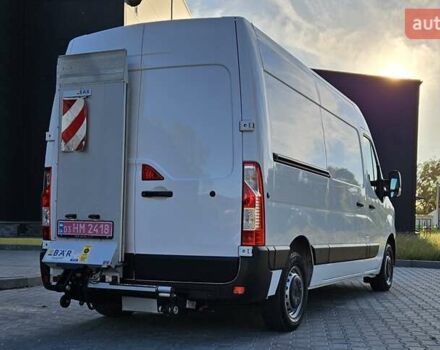 Белый Рено Мастер, объемом двигателя 2.3 л и пробегом 241 тыс. км за 18950 $, фото 7 на Automoto.ua