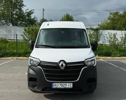 Белый Рено Мастер, объемом двигателя 2.3 л и пробегом 90 тыс. км за 32000 $, фото 3 на Automoto.ua