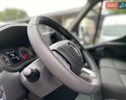 Белый Рено Мастер, объемом двигателя 2.3 л и пробегом 107 тыс. км за 21650 $, фото 22 на Automoto.ua