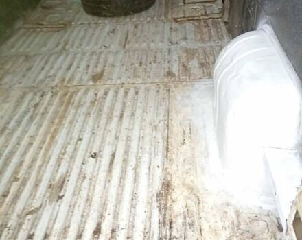 Белый Рено Мастер, объемом двигателя 2.8 л и пробегом 490 тыс. км за 4700 $, фото 11 на Automoto.ua