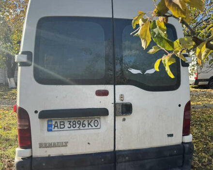 Белый Рено Мастер, объемом двигателя 2.8 л и пробегом 300 тыс. км за 5200 $, фото 2 на Automoto.ua