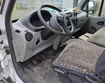 Білий Рено Мастєр, об'ємом двигуна 2.2 л та пробігом 347 тис. км за 4300 $, фото 4 на Automoto.ua