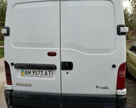 Білий Рено Мастєр, об'ємом двигуна 2.2 л та пробігом 347 тис. км за 4300 $, фото 3 на Automoto.ua