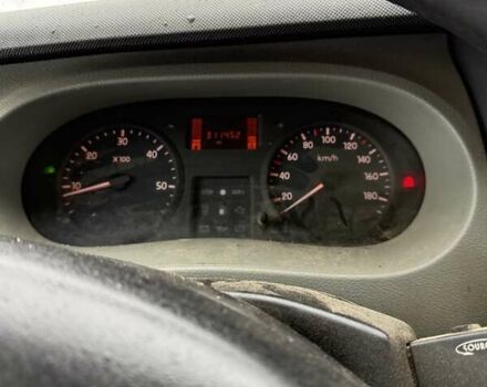 Белый Рено Мастер, объемом двигателя 2.95 л и пробегом 311 тыс. км за 5600 $, фото 16 на Automoto.ua