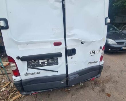 Белый Рено Мастер, объемом двигателя 2.5 л и пробегом 280 тыс. км за 2500 $, фото 9 на Automoto.ua