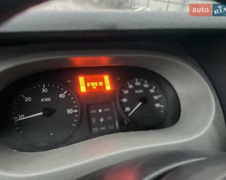 Білий Рено Мастєр, об'ємом двигуна 2.5 л та пробігом 378 тис. км за 6999 $, фото 8 на Automoto.ua