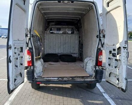 Білий Рено Мастєр, об'ємом двигуна 2.5 л та пробігом 284 тис. км за 7300 $, фото 12 на Automoto.ua