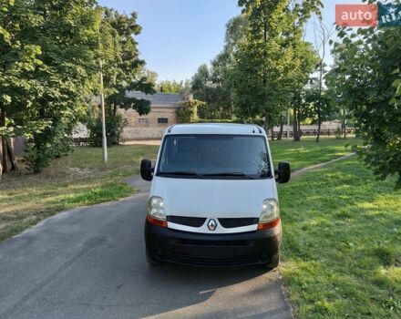 Белый Рено Мастер, объемом двигателя 2.5 л и пробегом 277 тыс. км за 8800 $, фото 1 на Automoto.ua