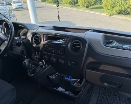 Белый Рено Мастер, объемом двигателя 2.3 л и пробегом 424 тыс. км за 13800 $, фото 5 на Automoto.ua
